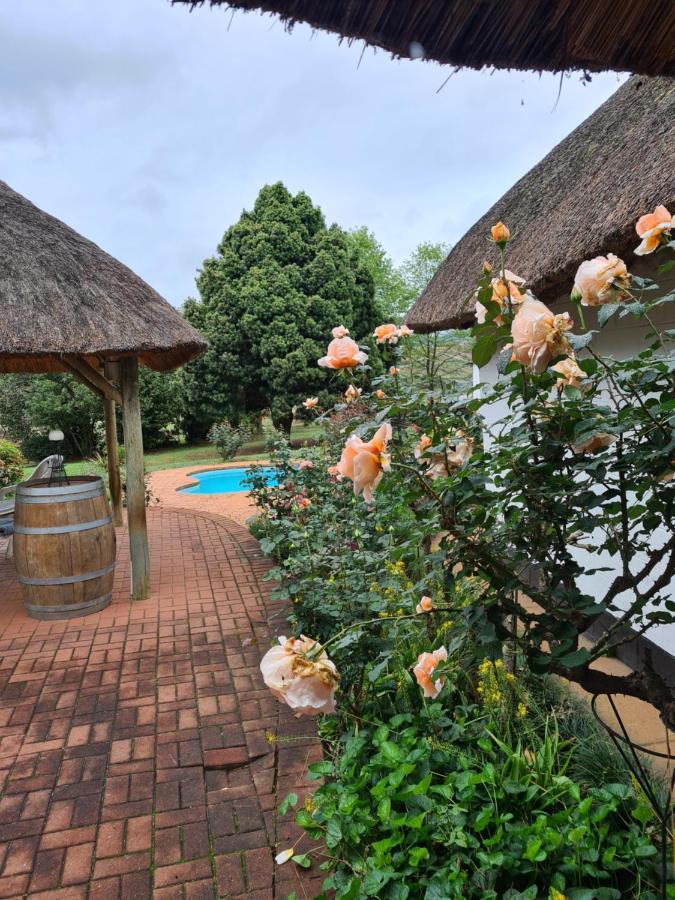 Piccadilly Farm Cottages Lions River 외부 사진