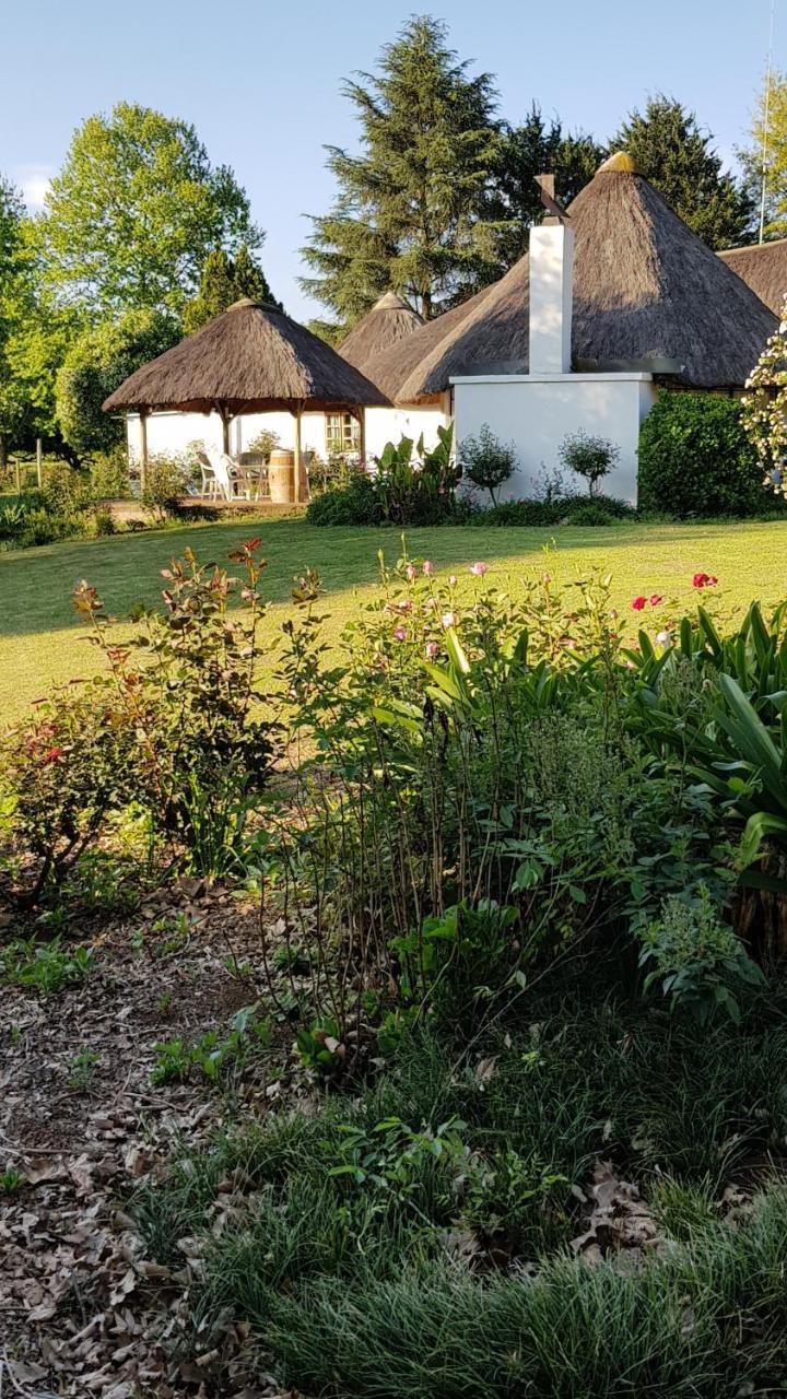Piccadilly Farm Cottages Lions River 외부 사진